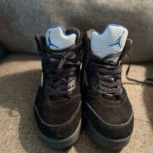 Blue and black Nike sneakers!